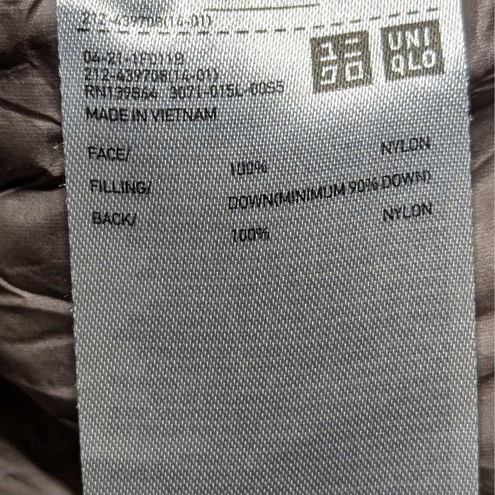 Uniqlo Women M Taupe Ultra Light Down Compact Coat V-Neck Quilted Sustainable - Picture 7 of 7